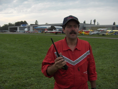 Roland Triet in Modell-Heli-Aktion