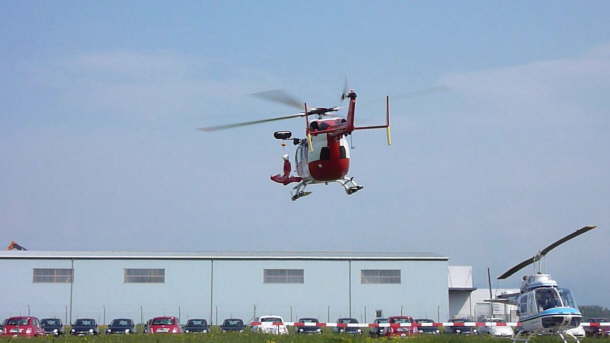 EC145 im Abflug vom Heliport-Altenrhein