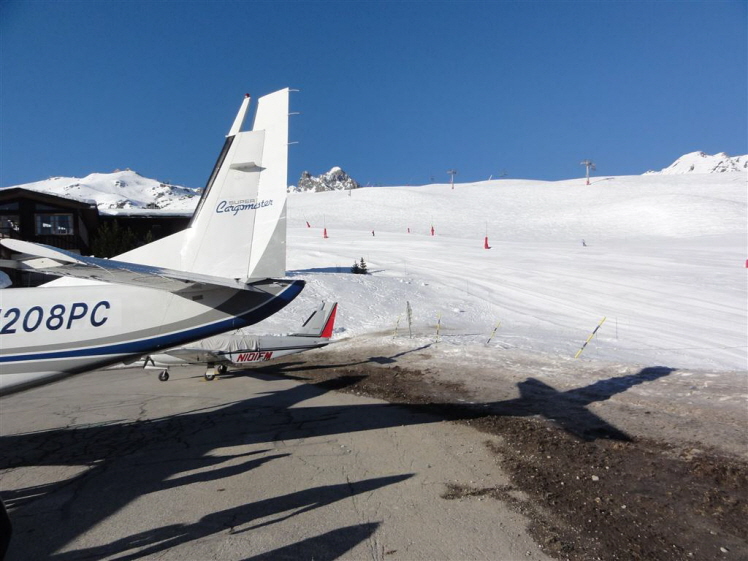 Direkt neben der Piste