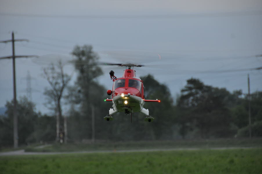 Agusta beim Eindunkeln