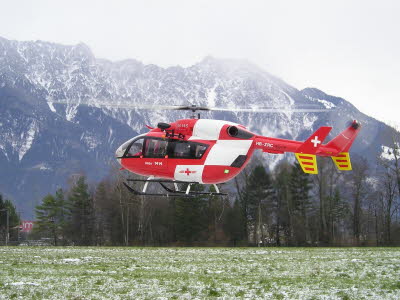 EC145 mit Vierblattkopf