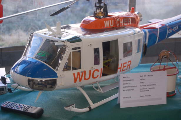 Bell 205 von Thomas